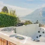 וילה La Perledina